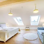 Апартаменты Lemon3 - Design With Smart-tv, Self Check-in & Free Parking