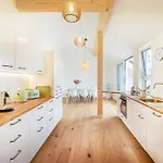 شقة Lemon3 - Design With Smart-tv, Self Check-in & Free Parking كارلسروه