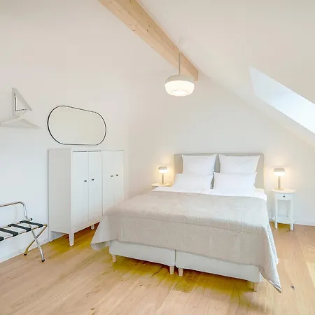 Flair Homes - Design With Smart-tv, Self Check-in & Free Parking