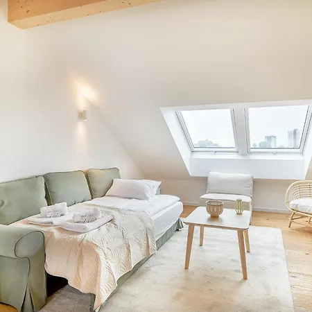 Flair Homes - Design With Smart-tv, Self Check-in & Free Parking *
