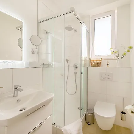 Flair Homes - Design With Smart-tv, Self Check-in & Free Parking
