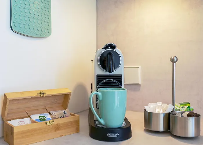 Flair Homes - Design With Smart-tv, Self Check-in & Free Parking