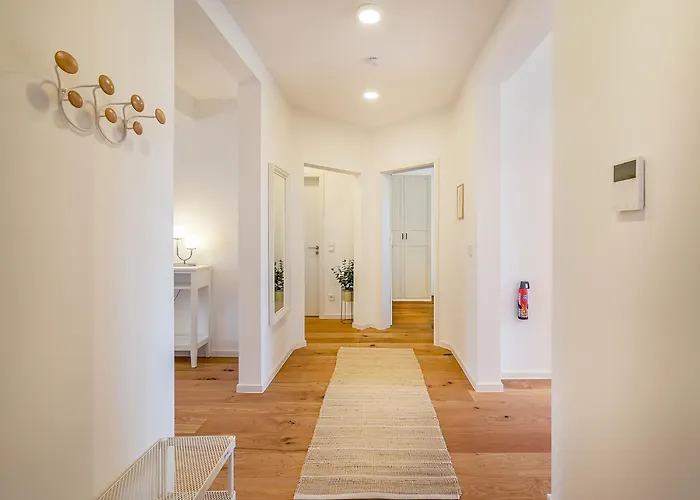 Flair Homes - Design With Smart-tv, Self Check-in & Free Parking * Карлсруэ